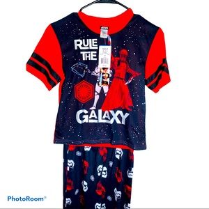STAR WARS Boys Pajama Set (Size 12) NWT 36$
